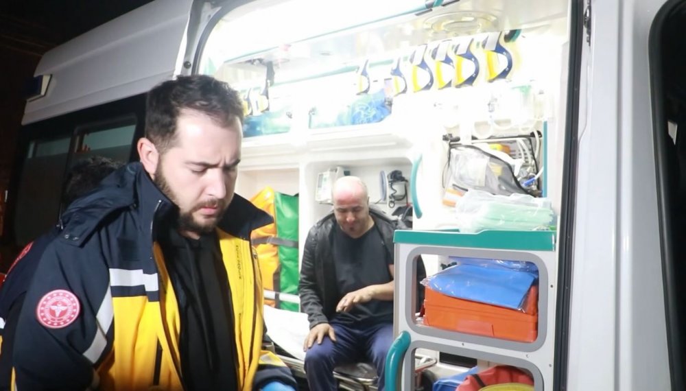 Elektrikli ısıtıcıdan çıkan yangında ev alev topuna döndü! Aile perişan oldu