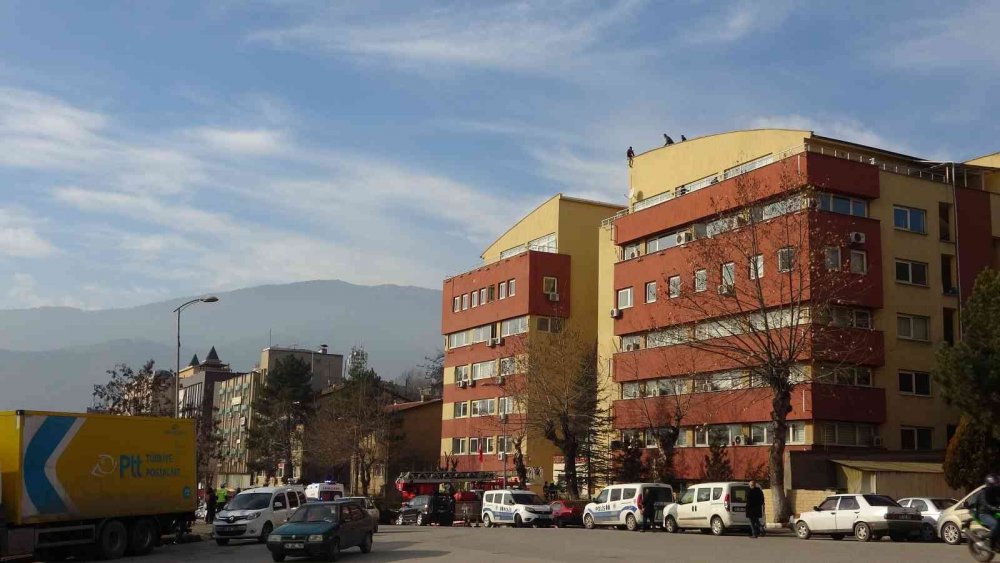 Karabük'te emniyet müdürünün sözü intihardan vazgeçirdi