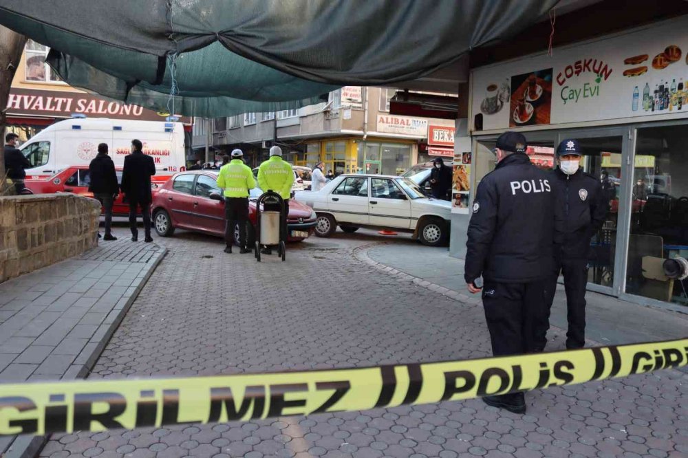 Sokak ortasında miras cinayeti! 3 kuzenini birden öldürdü