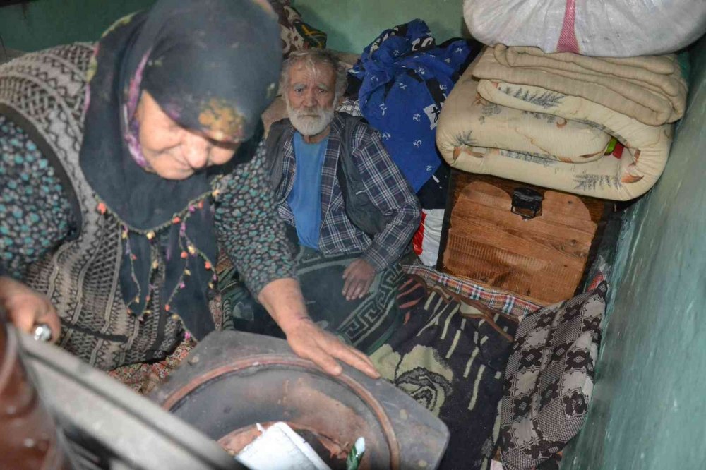 Ambulans şoförü sırtında taşımıştı! 75 yaşındaki Muzaffer Tumlu yangında öldü