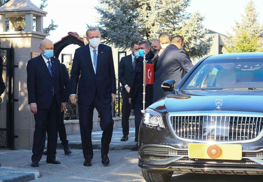 Cumhurbaşkanı Erdoğan Devlet Bahçeli’yi evinde ziyaret etti