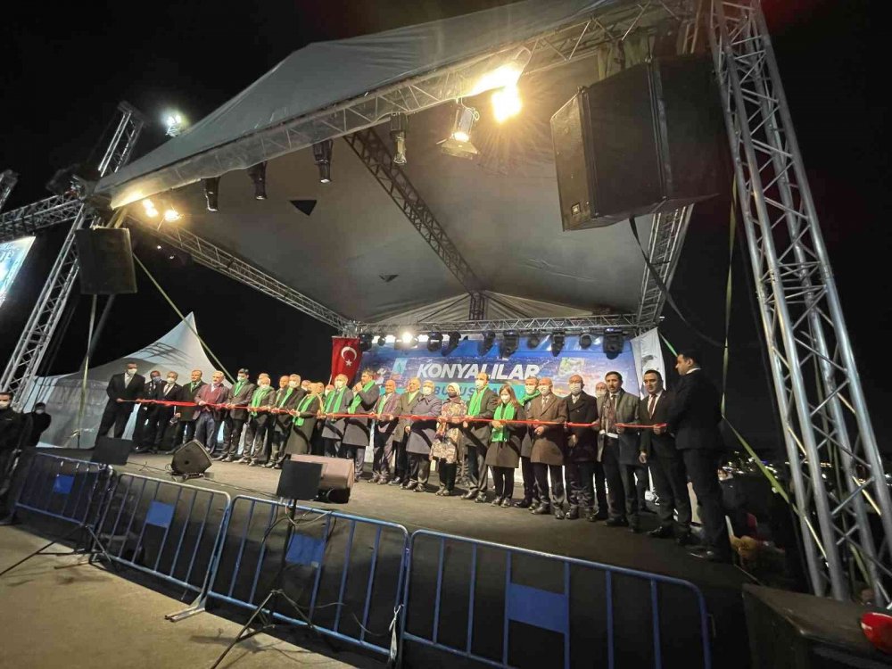 Bakan Kurum: Konya'yı 'En Muhteşem Türk Şehri' yapmak için canla başla çalışıyoruz