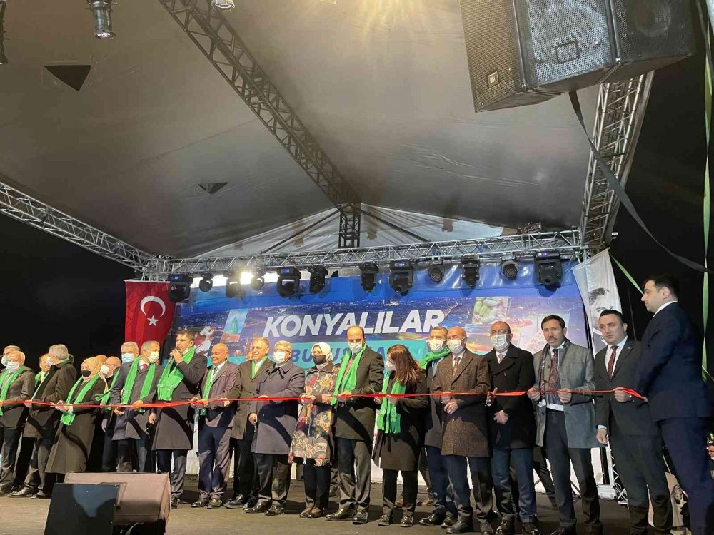 Bakan Kurum: Konya'yı 'En Muhteşem Türk Şehri' yapmak için canla başla çalışıyoruz