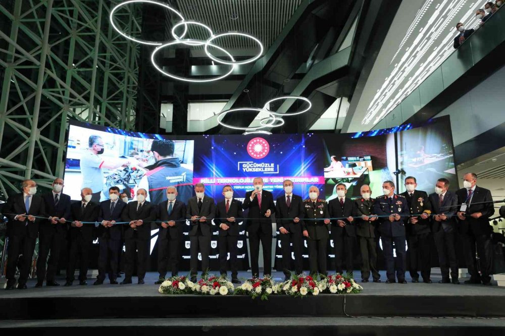 Cumhurbaşkanı Erdoğan: Türkiye'yi geleceğin harp ortamına hazırlıyoruz