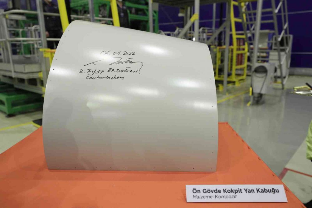 Cumhurbaşkanı Erdoğan: Türkiye'yi geleceğin harp ortamına hazırlıyoruz