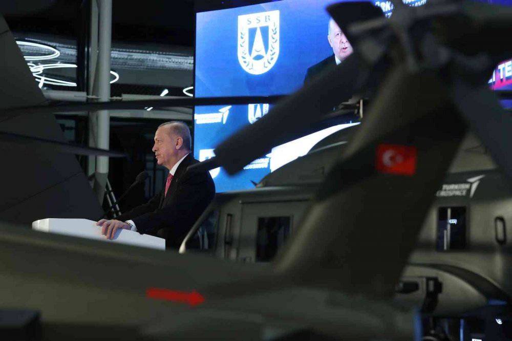 Cumhurbaşkanı Erdoğan: Türkiye'yi geleceğin harp ortamına hazırlıyoruz
