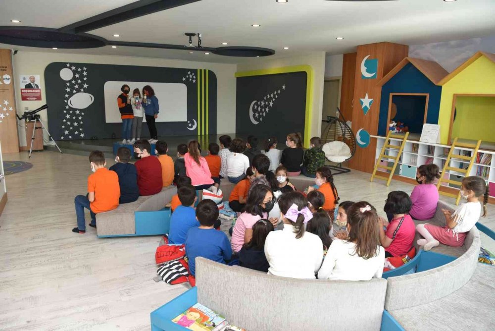 Konya'dan Türkiye’ye örnek! Selçuklu Şehir Kütüphanesi gün sayıyor