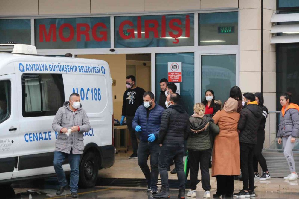 İki sevgilinin kavgası 17 yaşındaki Edanur’u hayattan kopardı