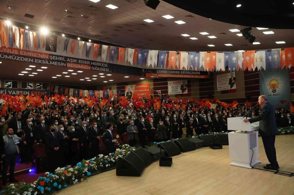 Erdoğan Karaman'dan CHP’ye yüklendi: Türkiye'yi bu kifayetsizlerin insafına terk edemeyiz