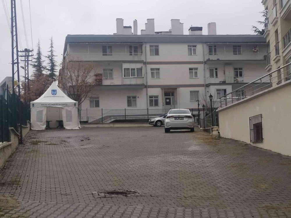 Ülkeyi hüzne boğan Konyasporlu Ahmet Çalık’ın baba evinde yas var