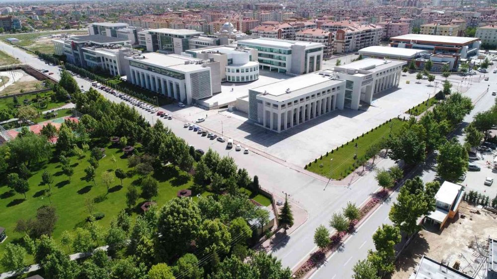 KTO Karatay Üniversitesi yüksek lisans ve doktora programları başvuruları devam ediyor