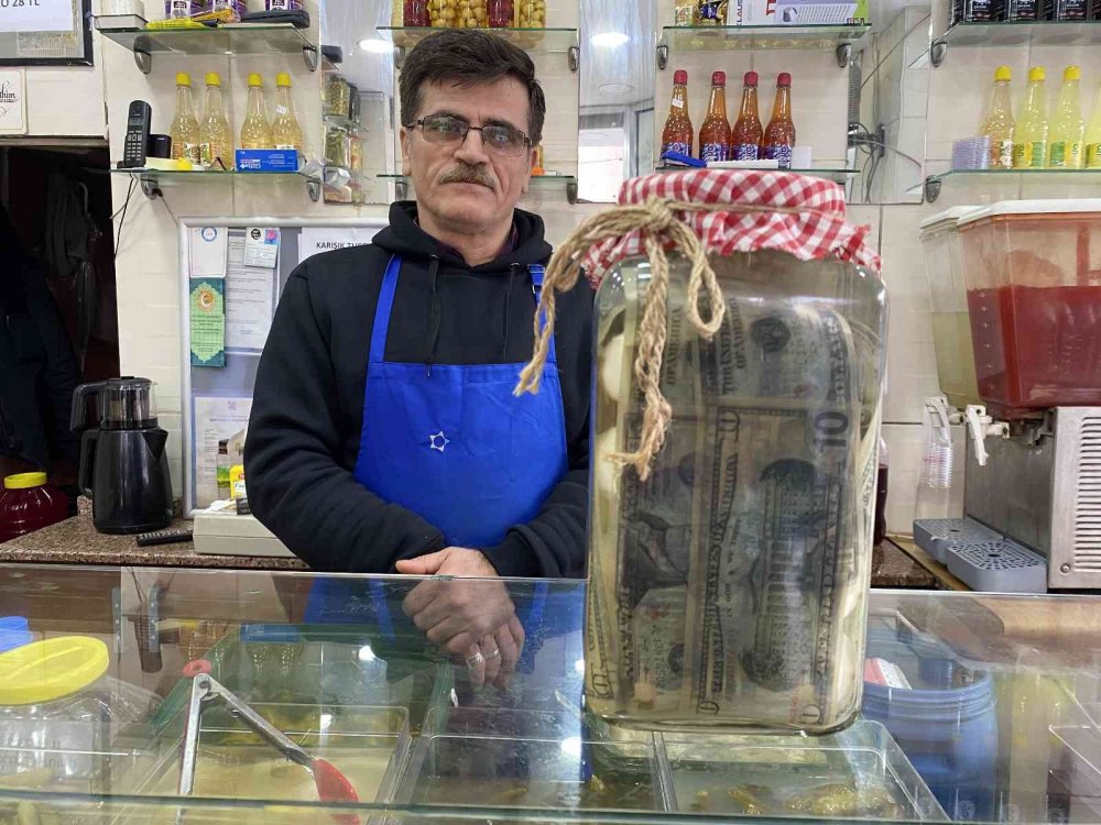 Bunun ancak turşusu olur dedi ve doların turşusunu kurdu