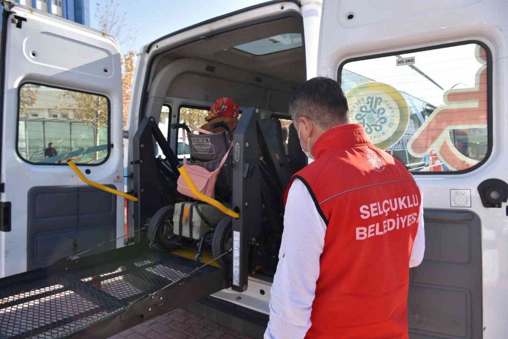 Selçuklu'da 30 Çölyak hastasına 34 bin 735 lira glutensiz gıda yardımı