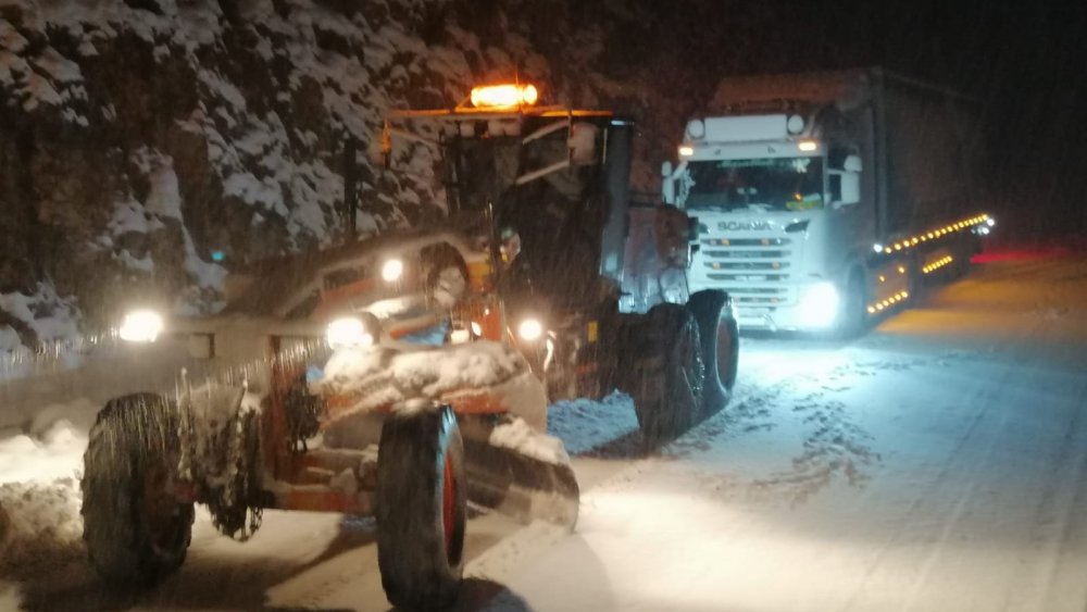 Alacabel'de görüş mesafesi sıfıra düştü! O araçların geçişine izin verilmiyor