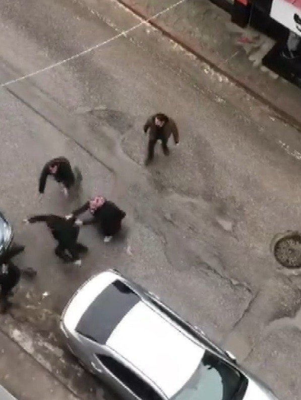 Konya’da dehşete düşüren az ısınma kavgası! 1'i kadın 4 yaralı