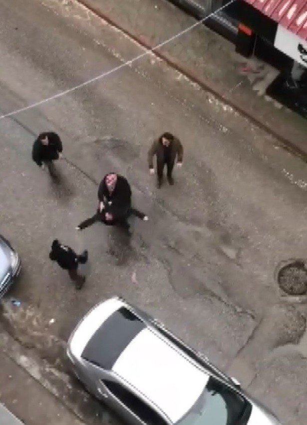Konya’da dehşete düşüren az ısınma kavgası! 1'i kadın 4 yaralı