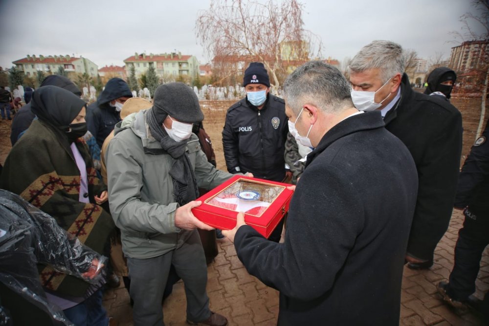 Polis memuru İsmail Üzüm'e Konya'da son görev