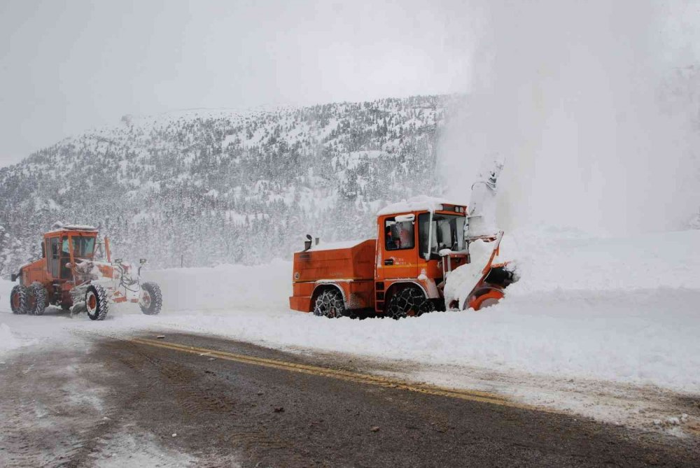 Konya-Antalya yolunda 48 saatlik bekleyiş bitti!