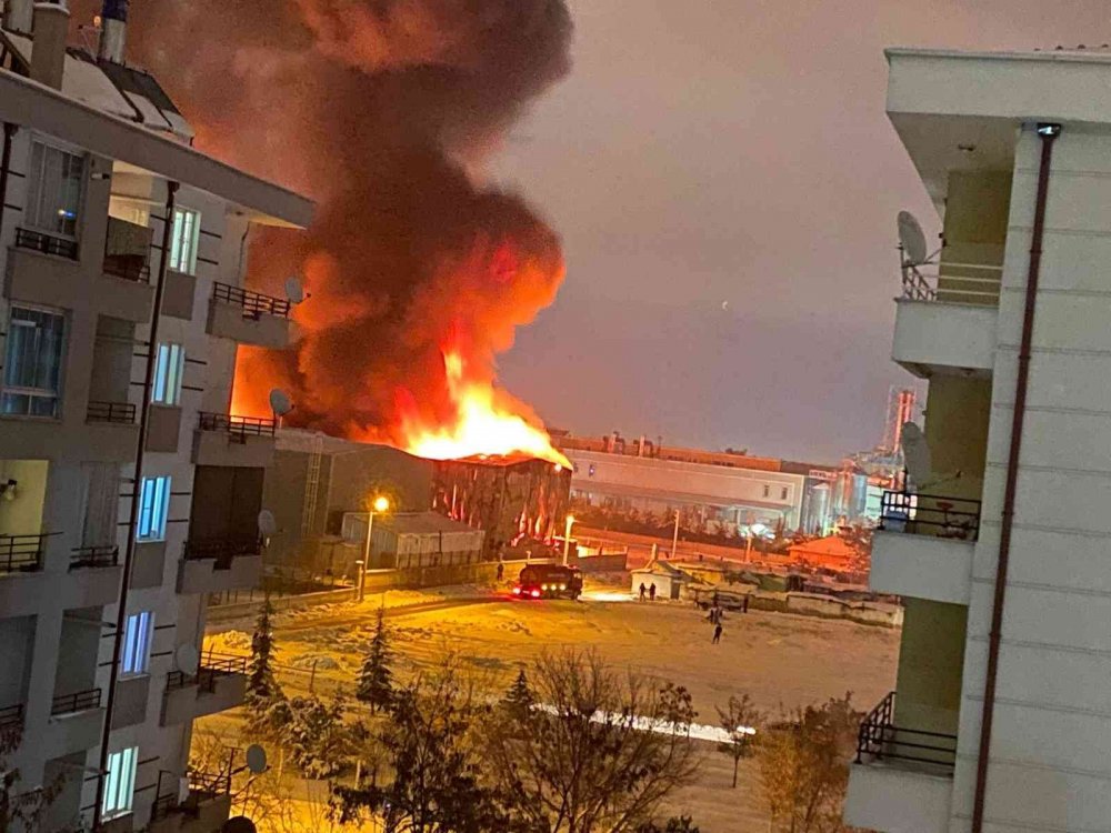 Konya’daki büyük fabrika yangınında son durum!