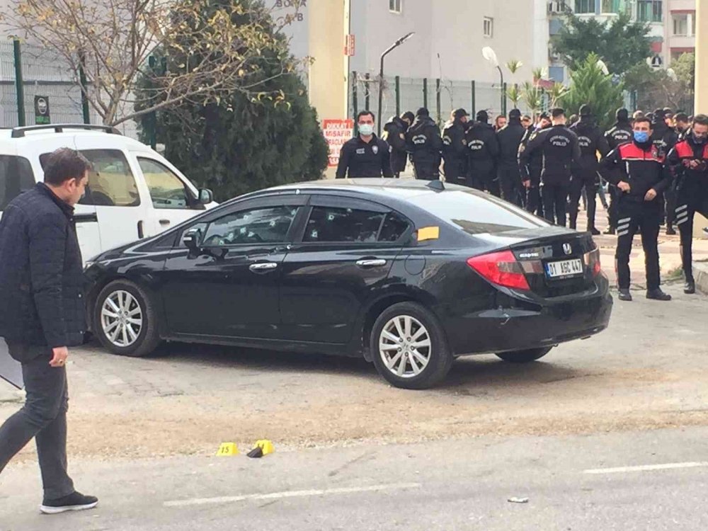 Adana'da kanlı pusu! 21 kurşun sıktılar