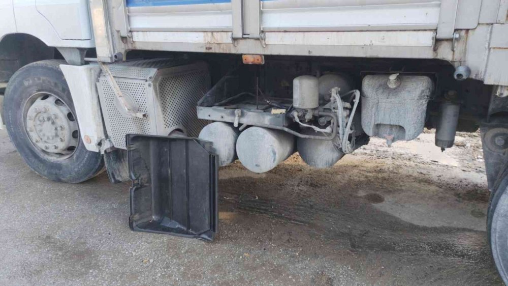 Bursa'da kamyoncuların başı dertte! Sabah araçlarının başına gelince şok oluyorlar