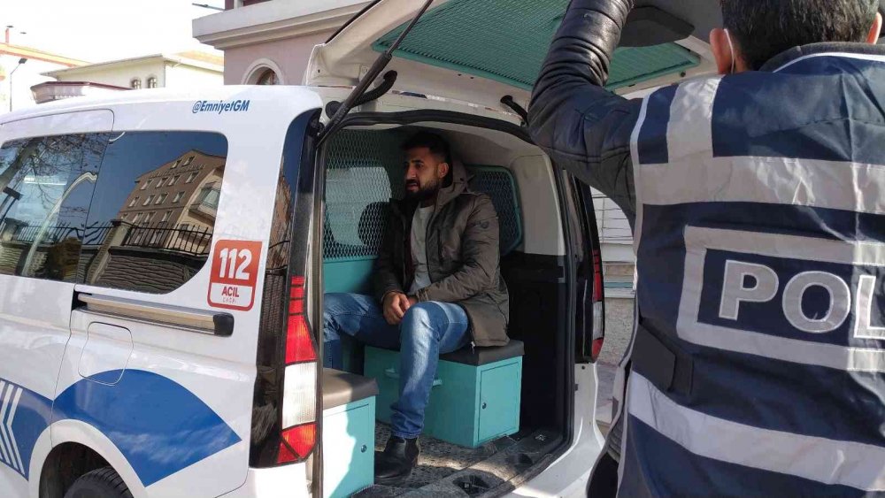 Konya'da ev basıp eski ortağı ve 1'i çocuk 4 kişiyi yaralayan şahıs tutuklandı