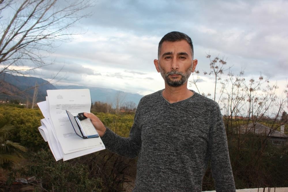 Oto kiralarken attığı imza aracından etti! Dolandırılan mağdurlar Whatsapp grubu kurdu