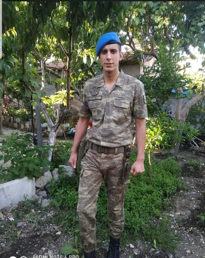 Pençe Yıldırım Harekatı bölgesinden acı haber! Uzman Çavuş Halil İbrahim Çete şehit oldu