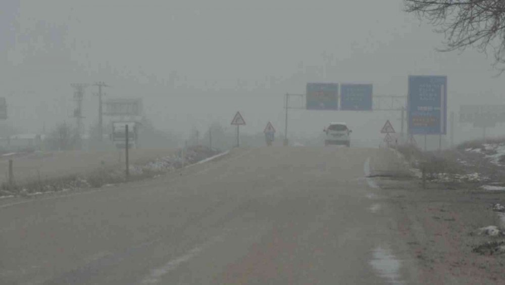 Aksaray’da beklenen kar yağışı başladı