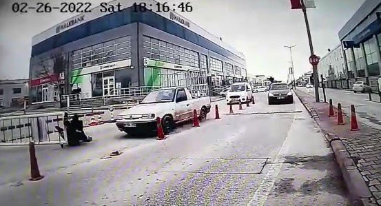 Konya'da hurdacı dehşeti! Güvenlik görevlisi kıl payı kurtuldu