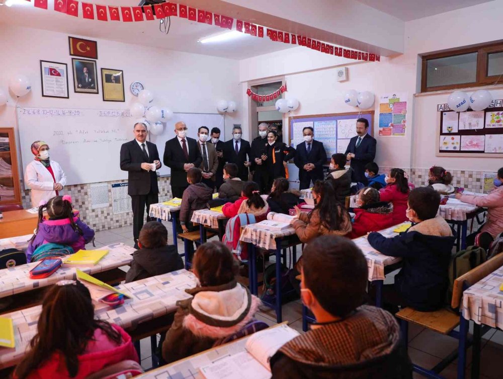 Konya ve 31 ilçesindeki okullarda eş zamanlı deprem tatbikatı!