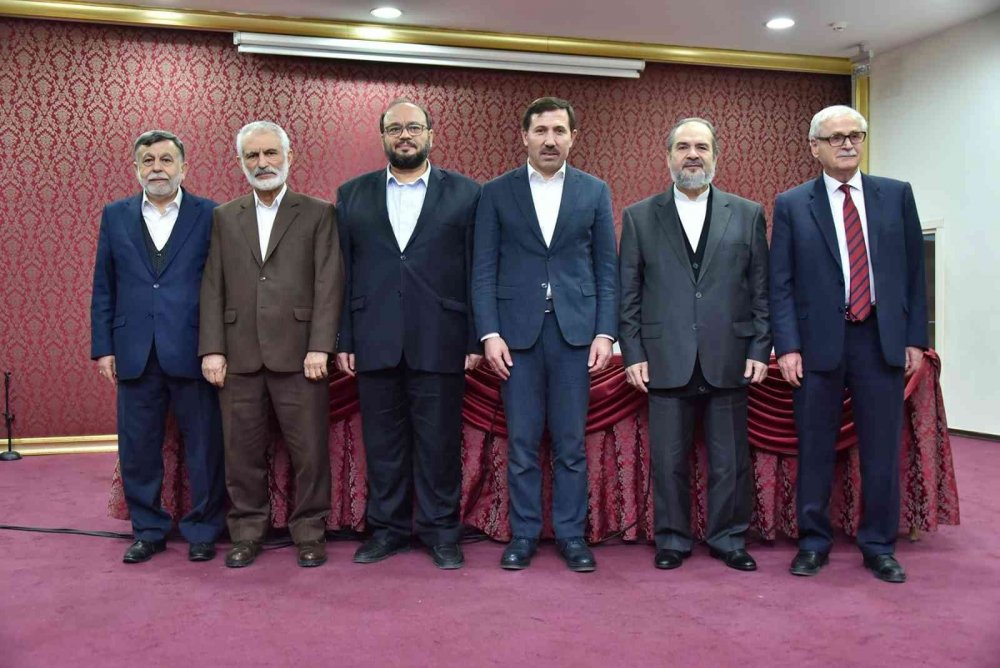 Konya'nın hocası Sultan’ül Vaizin Tahir Büyükkörükçü vefatının 11'inci yılında anıldı