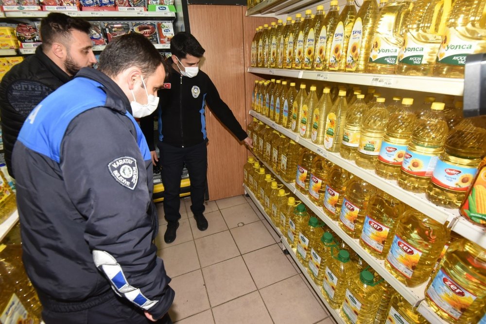 Konya'da zabıtalardan fiyat ve etiket denetimi! Gelen şikayetler değerlendiriliyor
