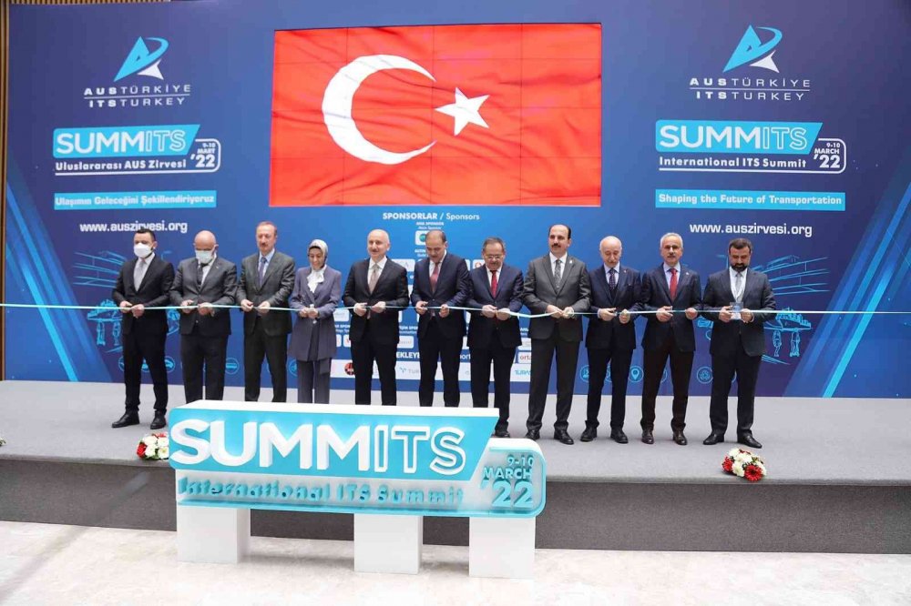 Konya Büyükşehir'in 'Engelsiz Konya Mobil Uygulaması'na bir ödül daha