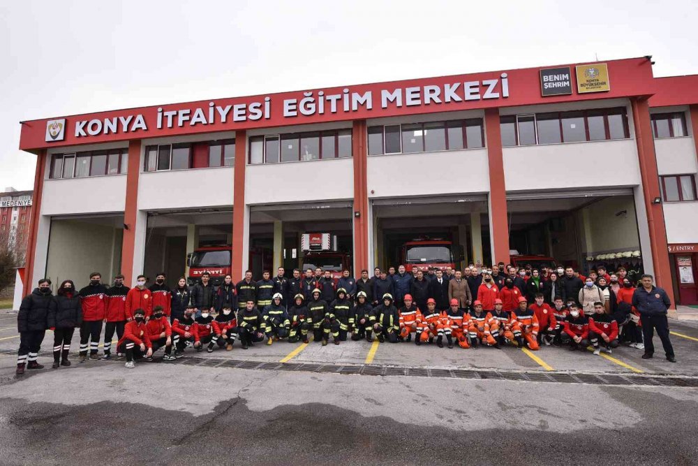 Bu eğitim Türkiye'de sadece Konya'da! Farklı ülkelerden itfaiyeciler geliyor