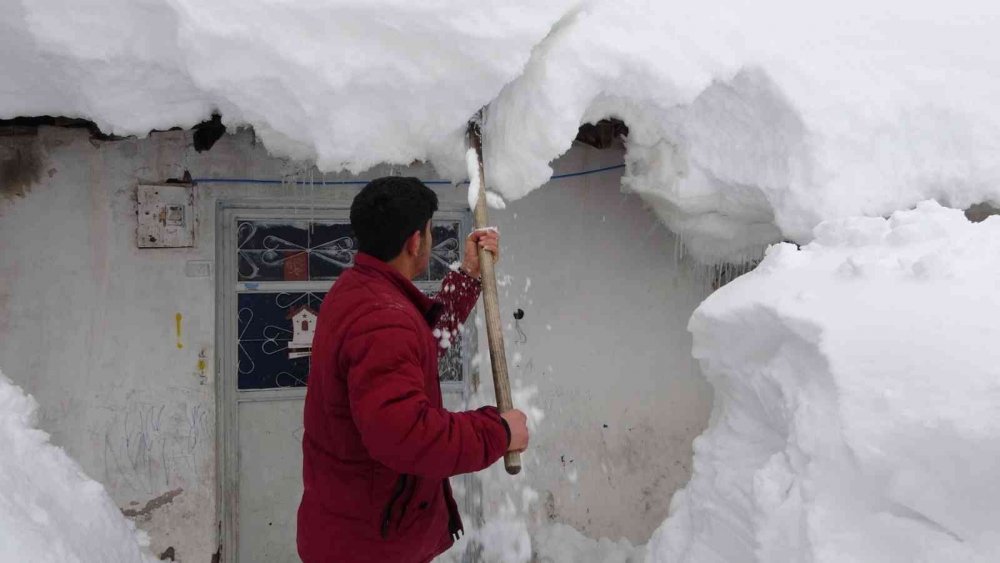 Bitlis kar altında! Yaza kadar kalkmaz bu kar