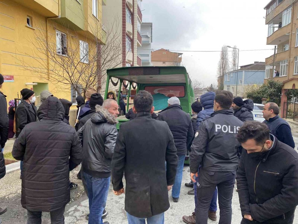 Hasan Tan evlat kurşunuyla öldü! Oğlu cesedinin başında polisi bekledi
