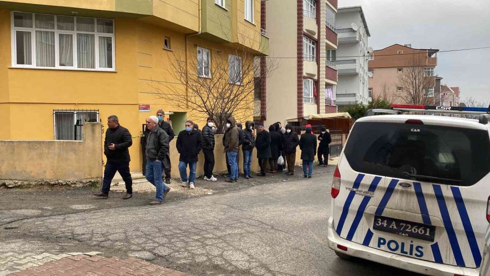 Hasan Tan evlat kurşunuyla öldü! Oğlu cesedinin başında polisi bekledi