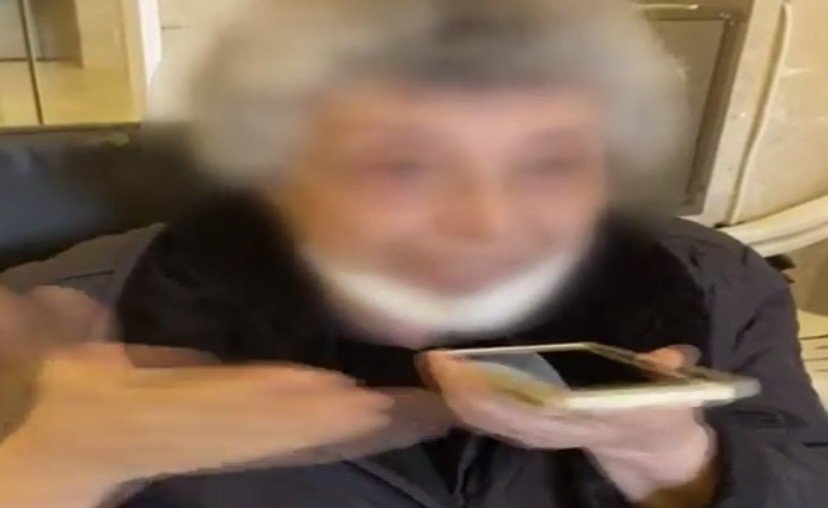 'Yeğeninim' yalanıyla yaşlı kadını 7 bin euro dolandırdı!