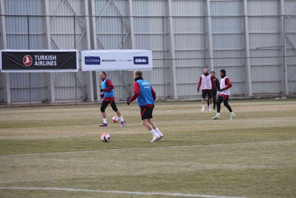 A Milli Takım 2024 Avrupa Şampiyonası'na gitmek istiyor