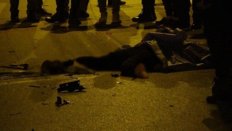 Adana'da reçel yapmak için refüjde turunç toplayan kadınlara otomobil çarptı: 3 ölü