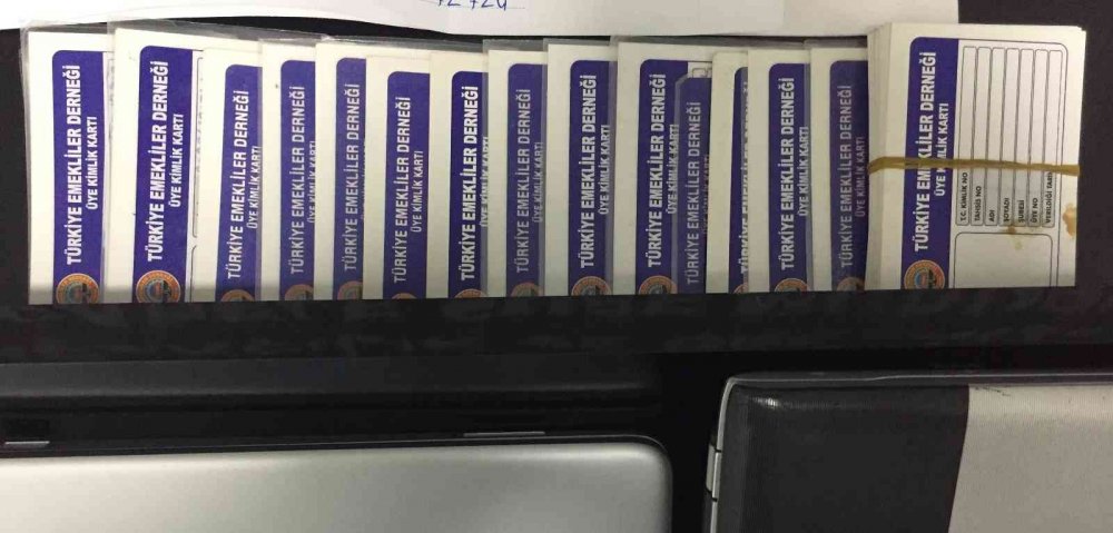Türkiye Emekliler Derneği Yüreğir Şubesi yönetiminin sorgusu sürüyor! Ruhsatsız silahlar bulundu