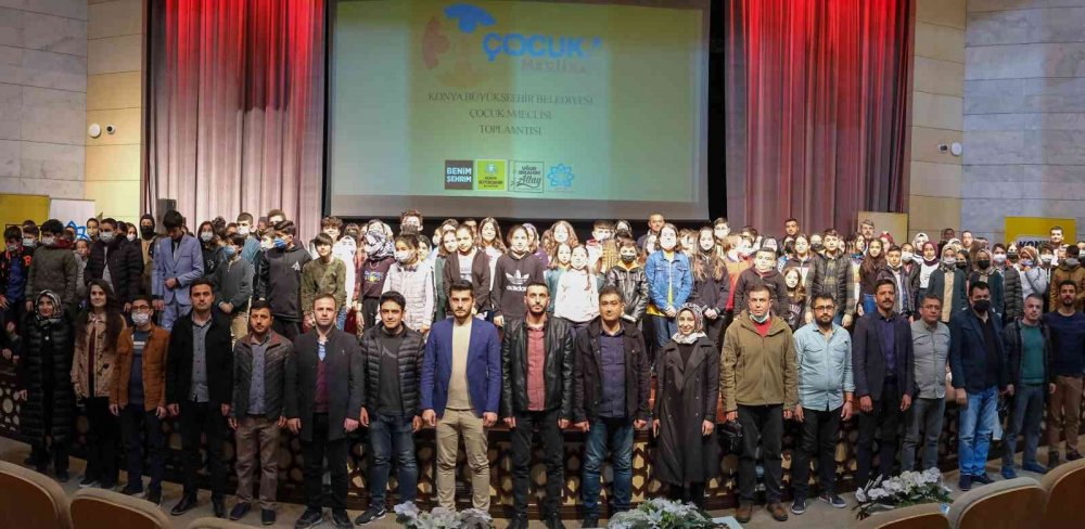 Konya'da Çocuk Meclisi kuruldu! İlk Başkan Aysima Eroğlu