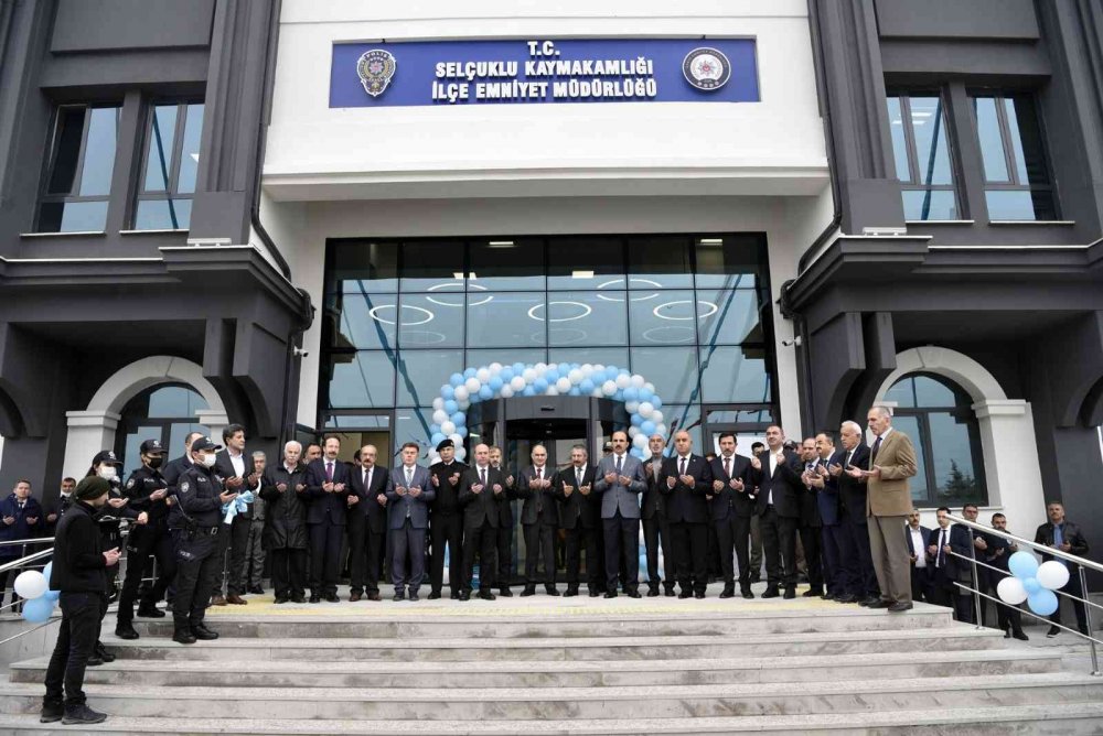 Selçuklu İlçe Emniyet Müdürlüğü ve Cumhuriyet Polis Merkezi Amirliği binası dualarla hizmete girdi