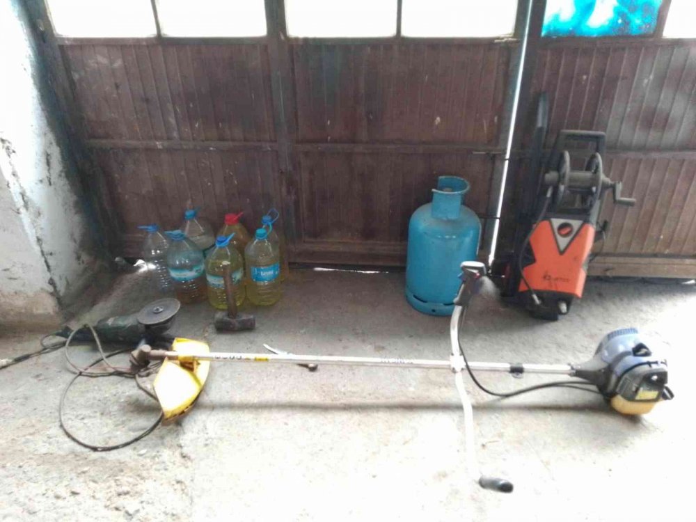 Konya'da evdeki çelik kasayı boşaltan hırsızlar yakalandı! Altın ve paraları kuyumcularda...