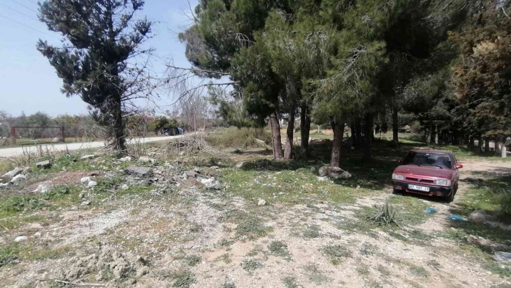 Manavgat'ta babasının teslim olmasını sağladığı Deniz Çelik, tekrar yakalanacağını anlayınca intihar etti