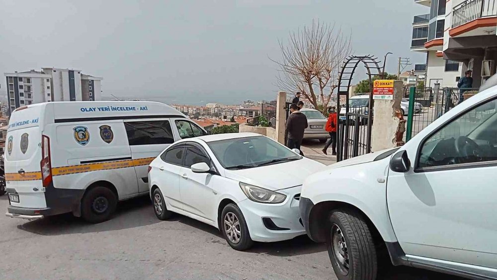 İzmir’deki Arif Kıvrak'ı 15 yerinden bıçaklayarak öldüren şahıs tutuklandı