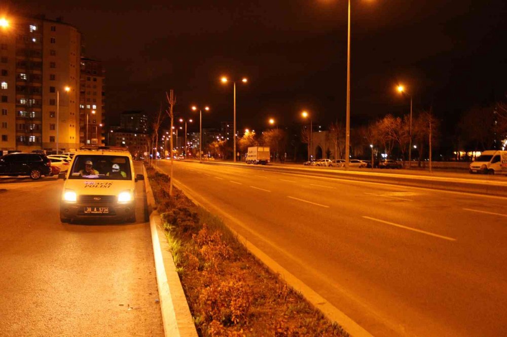 Kayseri’de otomobilin çarptığı 69 yaşındaki Arzu hanım yaşamını yitirdi