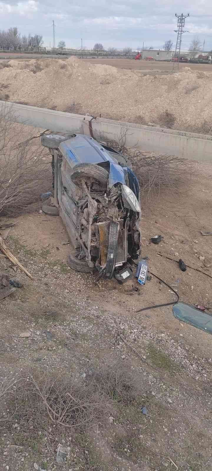 Konya'da kaza yapan sürücünün kullandığı araç 6 takla atarak durabildi