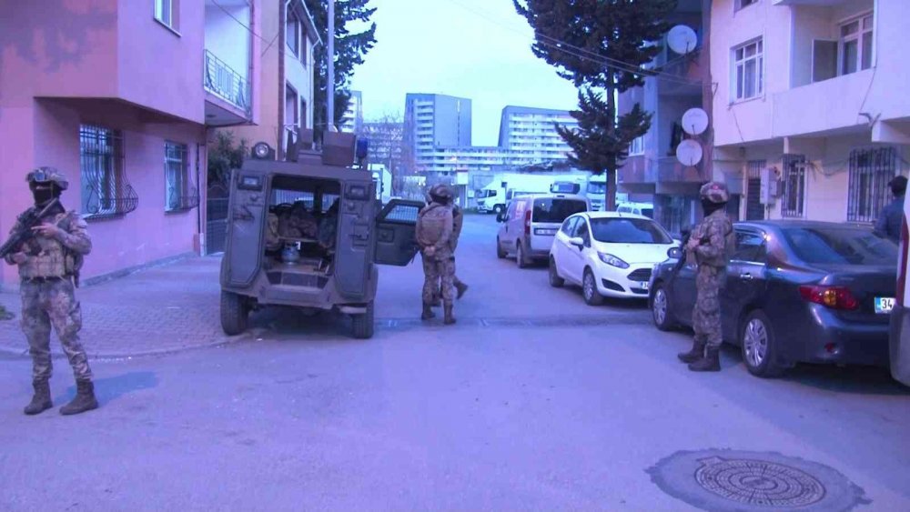 Sahte dolar çetesine özel harekat polisiyle baskın